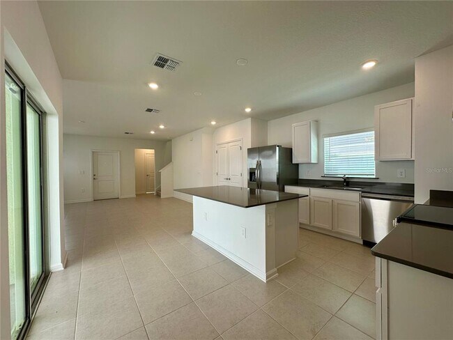 Building Photo - 7139 Sienna Oak Aly
