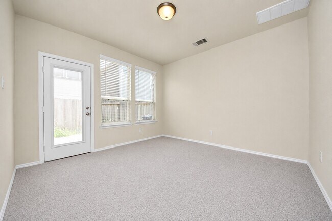 Building Photo - 3111 Dakota Falls Dr