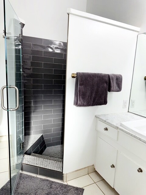 Building Photo - 37800 Da Vall Dr