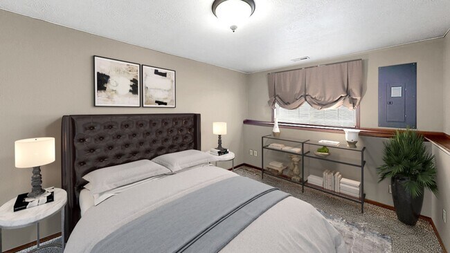 Building Photo - 3 BD, 2 BA AMENITY FILLED TOWNHOME WITH AT...