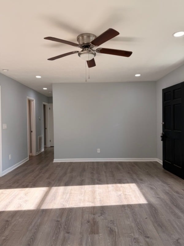 Building Photo - 2430 Sea Gull Ln