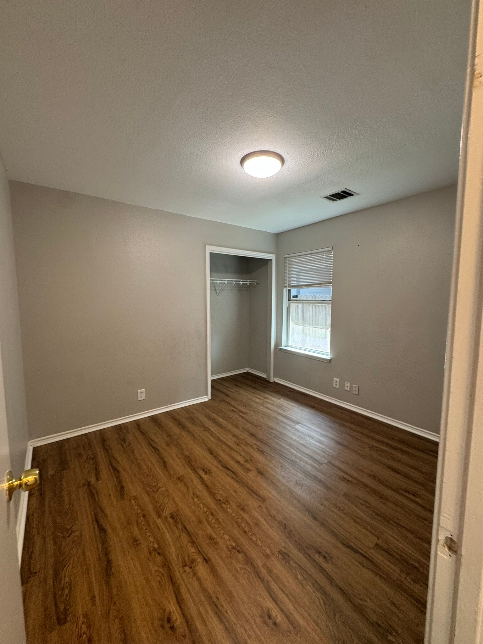 Bedroom 2 - 6931 Grapevine Lk