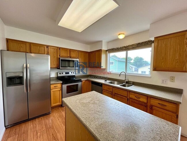 Building Photo - 5812 Granby Hill Dr