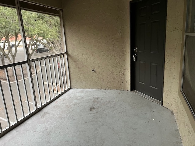 Large screen front porch - 629 Dory Ln