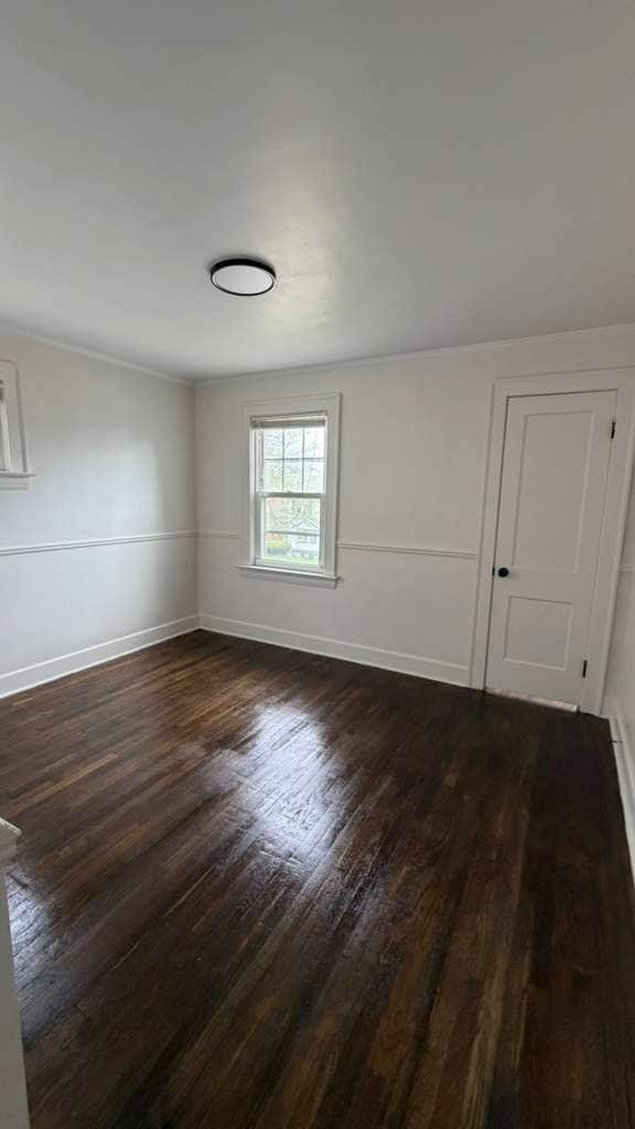 Building Photo - 10006 Plymouth Ave