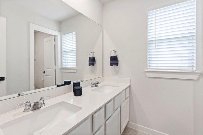 Building Photo - 524 Timber Voyage Ct