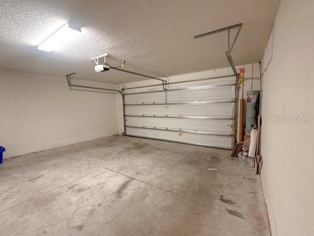 Building Photo - 6369 Domenico Ct