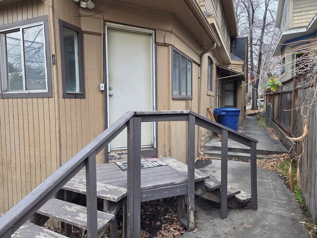 Building Photo - 1250 E 100 S