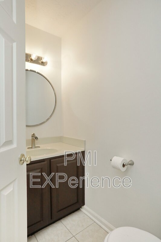 Building Photo - 12740 Wedgedale Ct