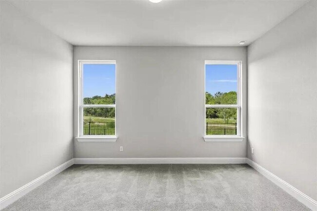 Building Photo - 125 Riverhill Dr