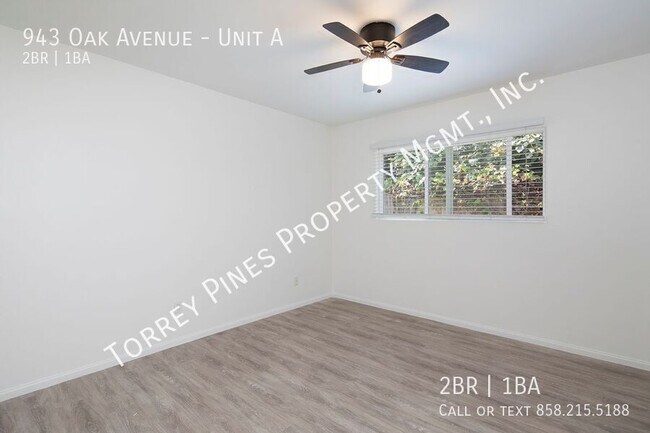 Building Photo - 943 Oak Ave