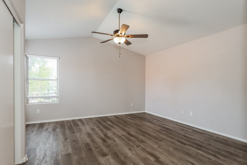 Building Photo - 17461 N 14th St