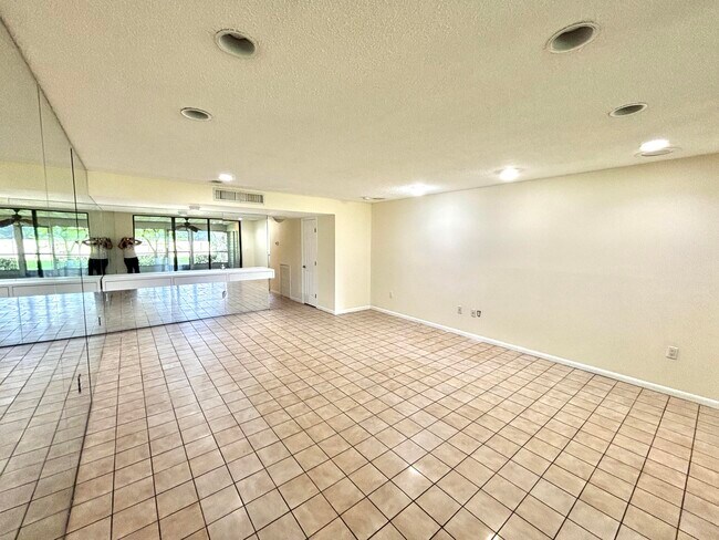 Building Photo - 4807 Esedra Ct
