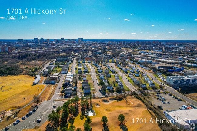 Building Photo - 1701 Hickory St