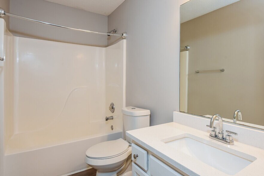 Building Photo - 6953 Cave Springs Rd