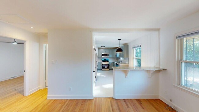 Building Photo - 1510 Woodhill Ln