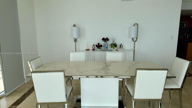 Building Photo - 50 Biscayne Blvd