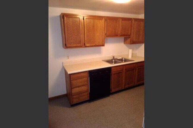 Building Photo - 625 Francis St