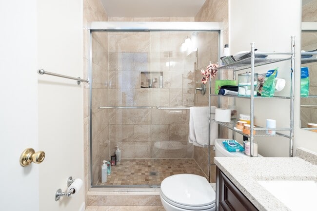 Building Photo - 10238 Arizona Cir