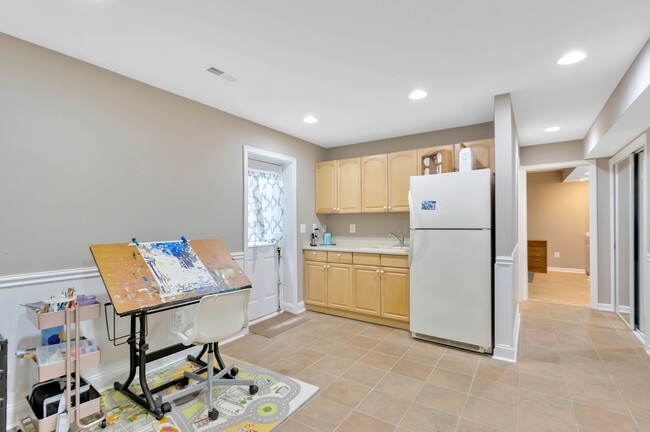 Building Photo - 15346 Bowmans Folly Dr