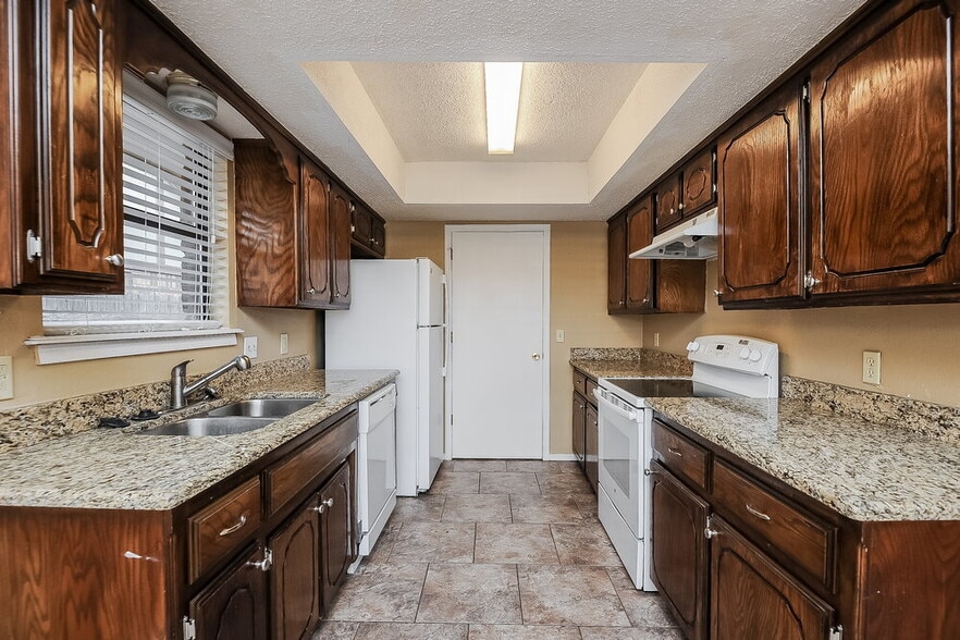 Building Photo - 4109 Windward Way