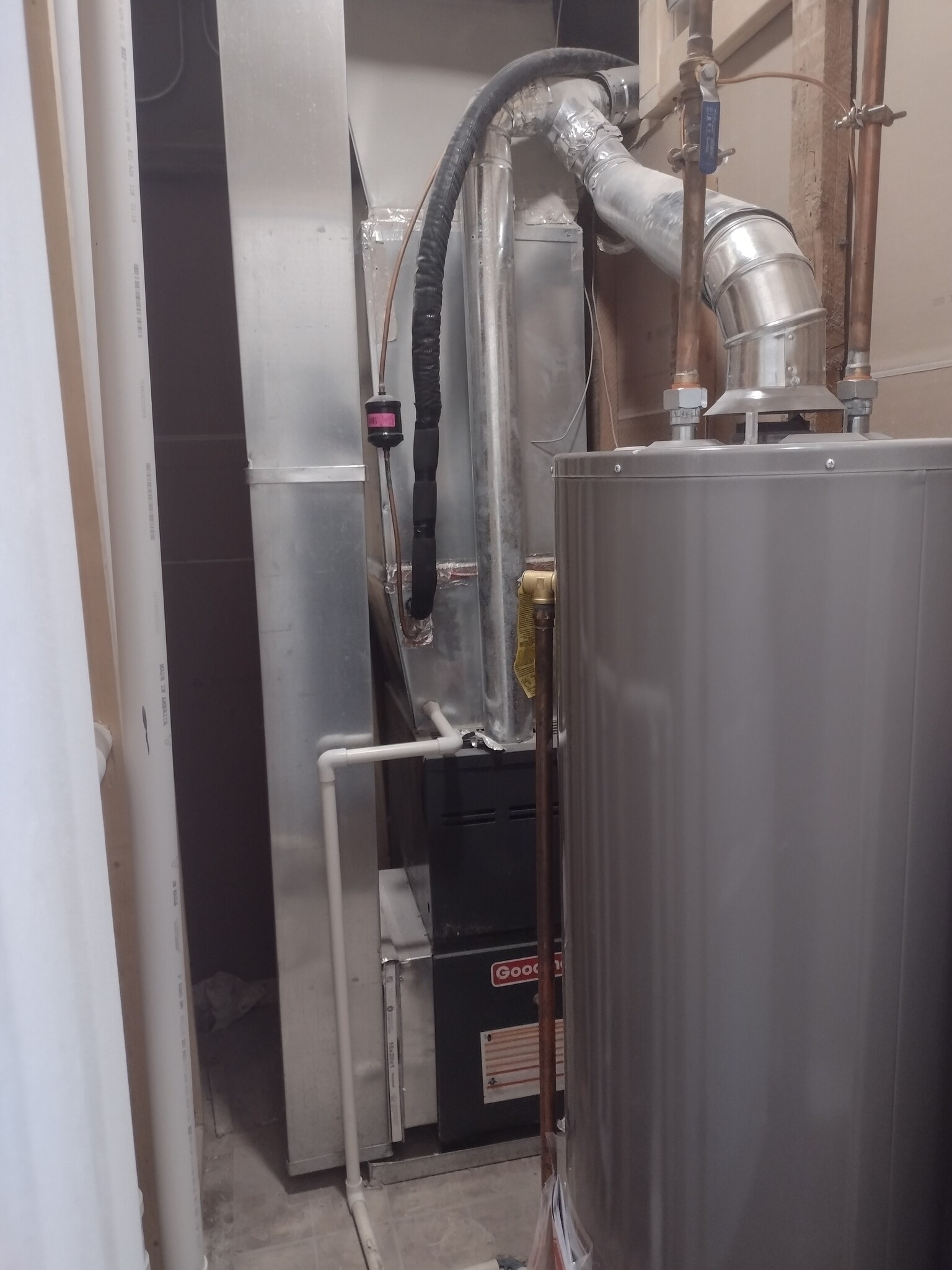 Building Photo - 48 W 21st St