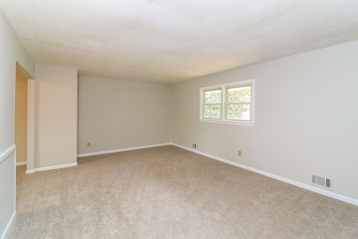 Building Photo - 4910 Old Briar Trail