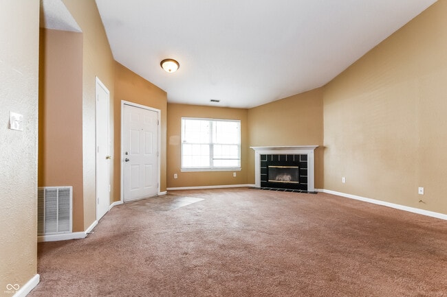 Building Photo - 4206 Village Trace Blvd