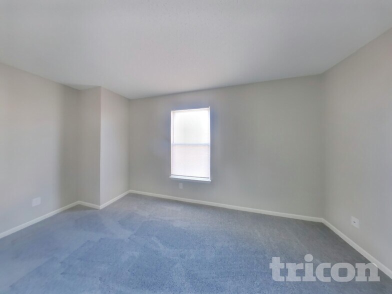 Building Photo - 2928 Youngberry Ct