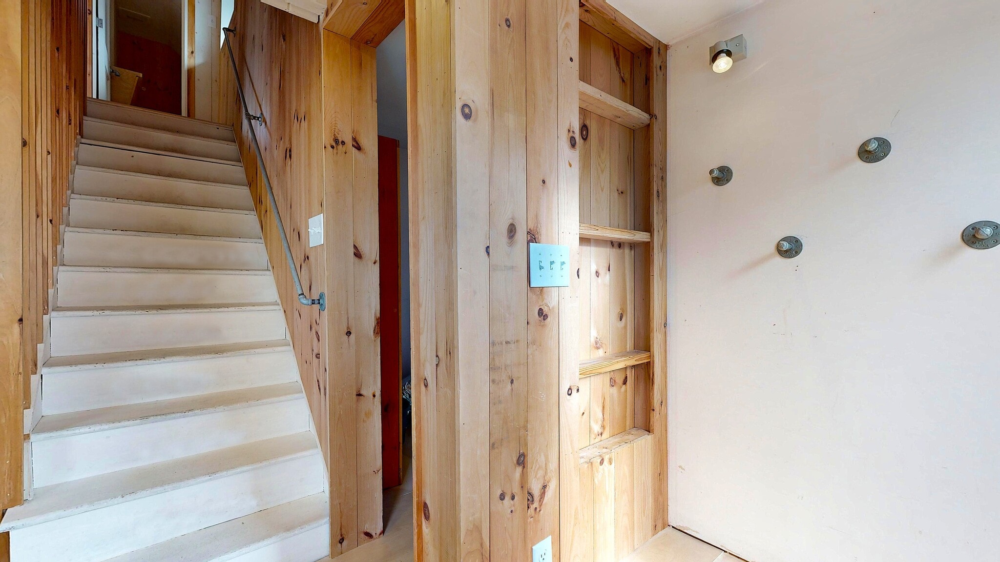 Building Photo - 42 Evergreen Ave