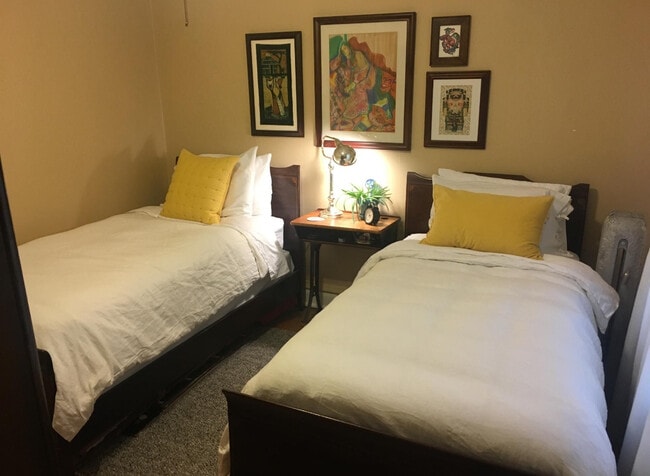 Building Photo - 1101 W Pratt Blvd