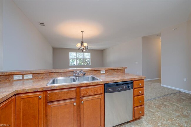 Building Photo - 5212 Nuthall Dr