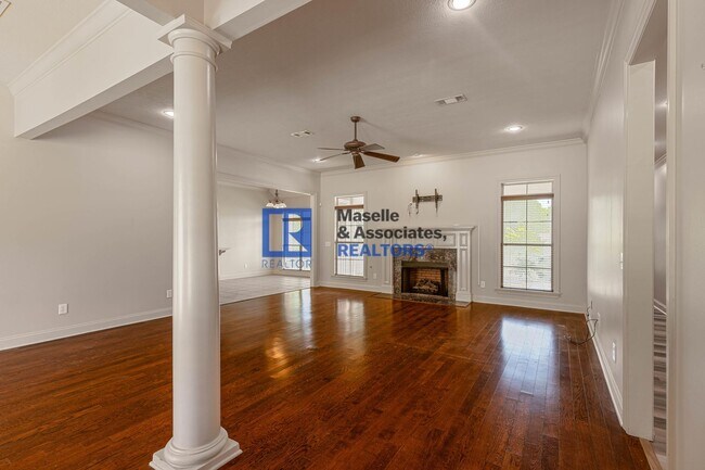 Building Photo - 4 Bed/3 Bath home Ashbrooke Subdivision Madison MS