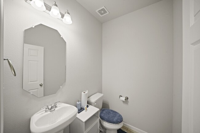 Building Photo - 13303 Ardery Meadow Dr