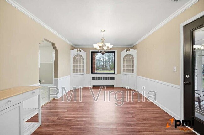 Building Photo - 2707 Martone Rd