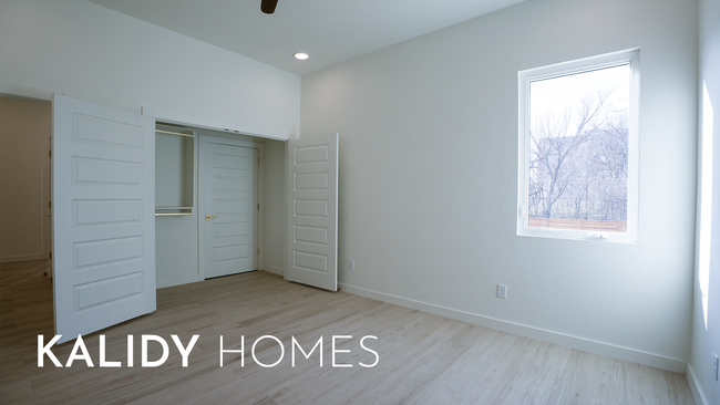 Building Photo - 605 N Idaho Ave