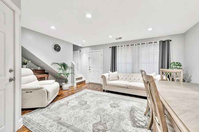 Interior Photo - Villas at Pine