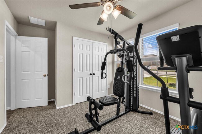 Building Photo - 1207 Prospector Trl