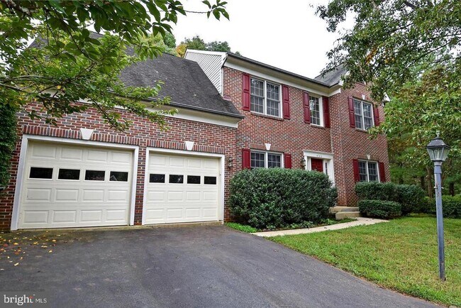 Building Photo - 47313 Grandview Pl