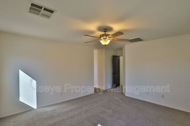 Building Photo - 2863 S Arroyo Ln