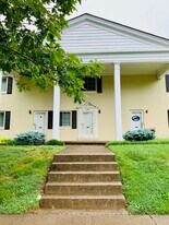 Building Photo - 1149 Cooper Dr