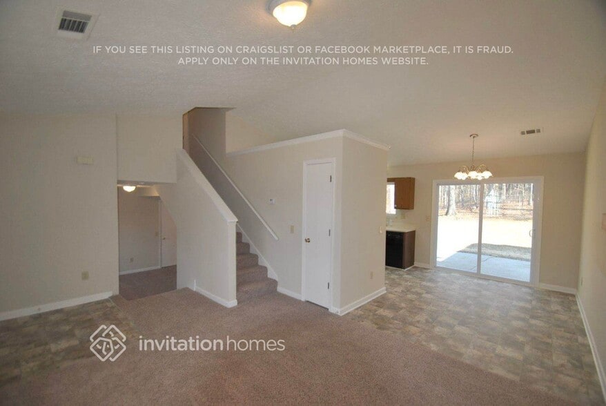 Building Photo - 5255 Sugar Crest Dr