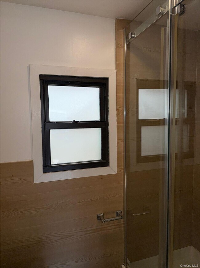 Building Photo - 2414 Snyder Ave