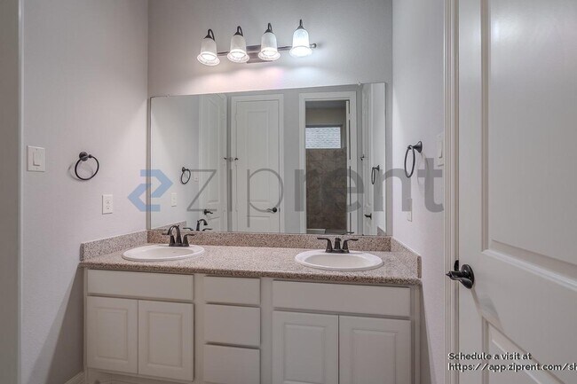 Building Photo - 3526 Cotton Farms Dr