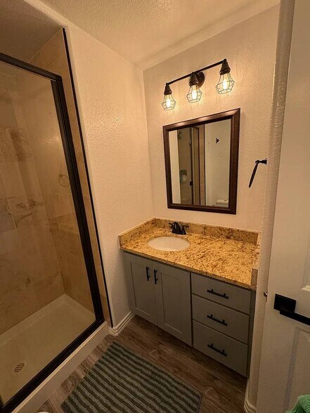 Building Photo - 4324 Timber Hollow Loop