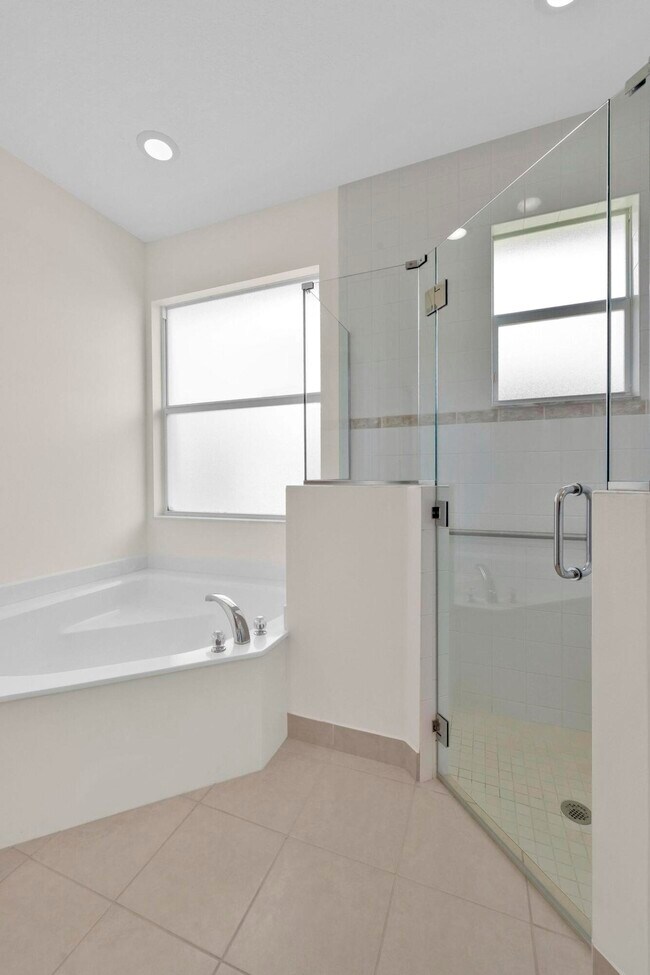 Building Photo - 11323 SW Mountain Ash Cir