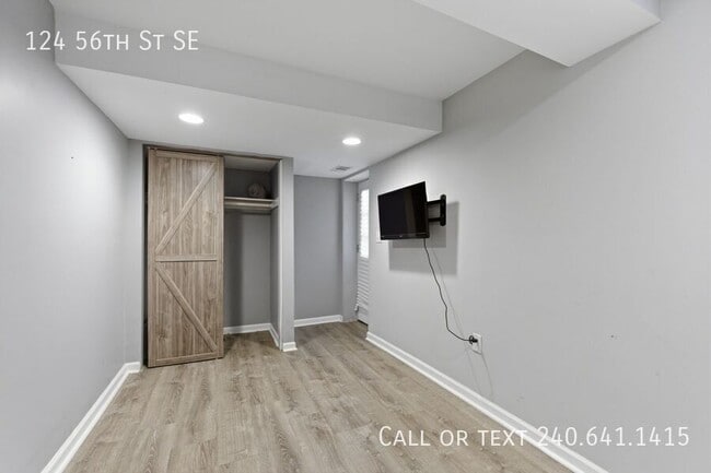 Building Photo - 124 56th St SE