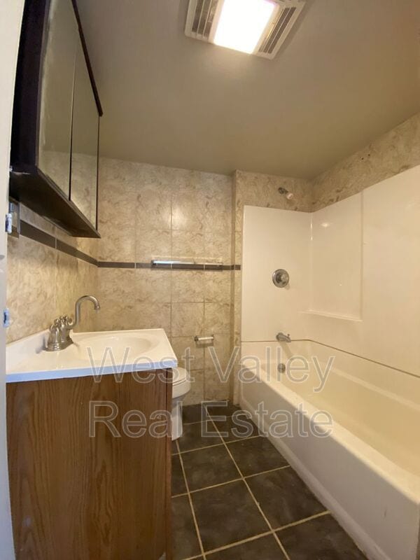 Building Photo - 101 North St