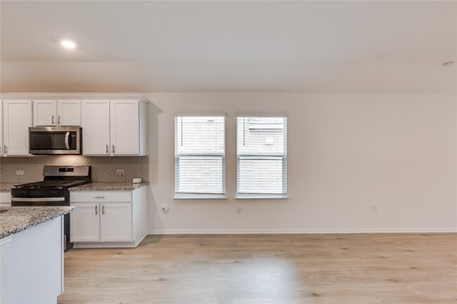 Building Photo - 2921 Owl Head Dr