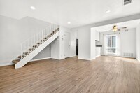 Building Photo - 101 Villa Cir